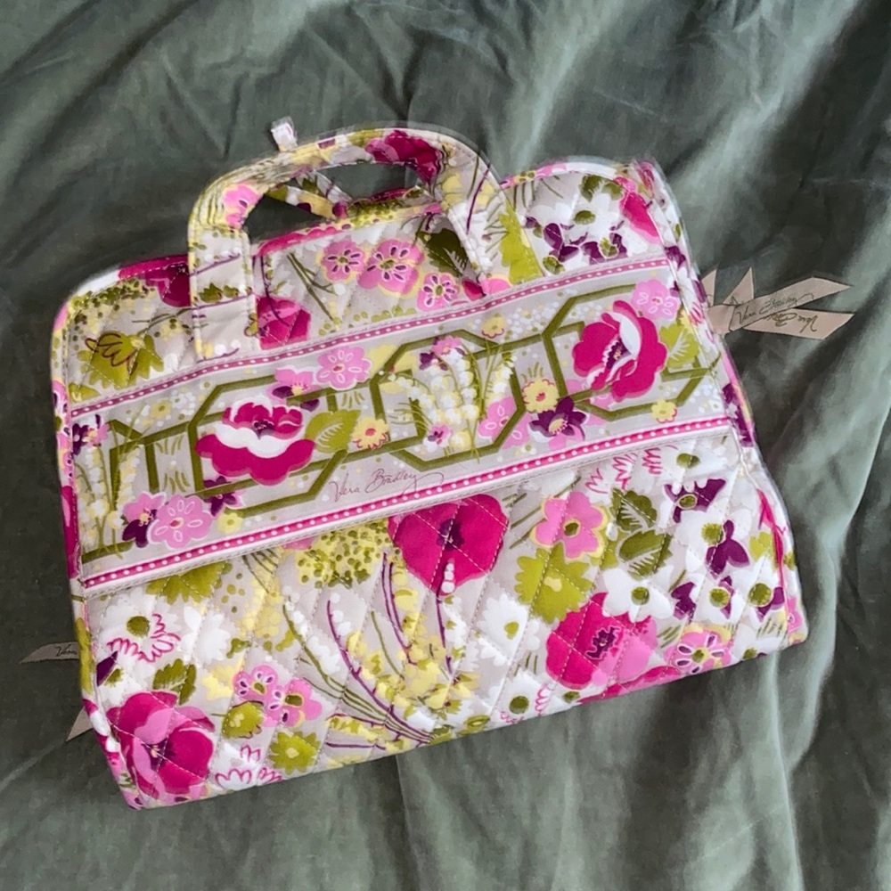 Vera Bradley hanging toiletry bag